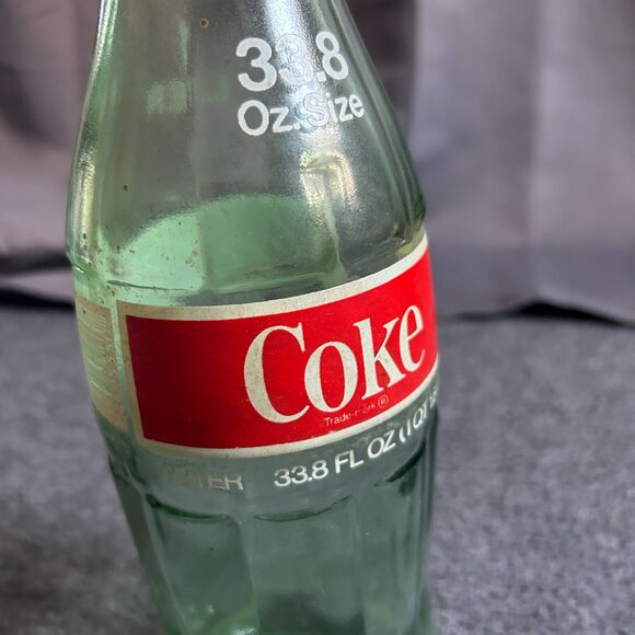 Vintage Coca Cola 1 Liter Glass Bottle W/ Cap Return For Deposit Green - Picture 4 of 12